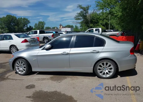 2008 BMW 328Xi z USA, uszkodzony, nr VIN WBAVC93508KZ73403